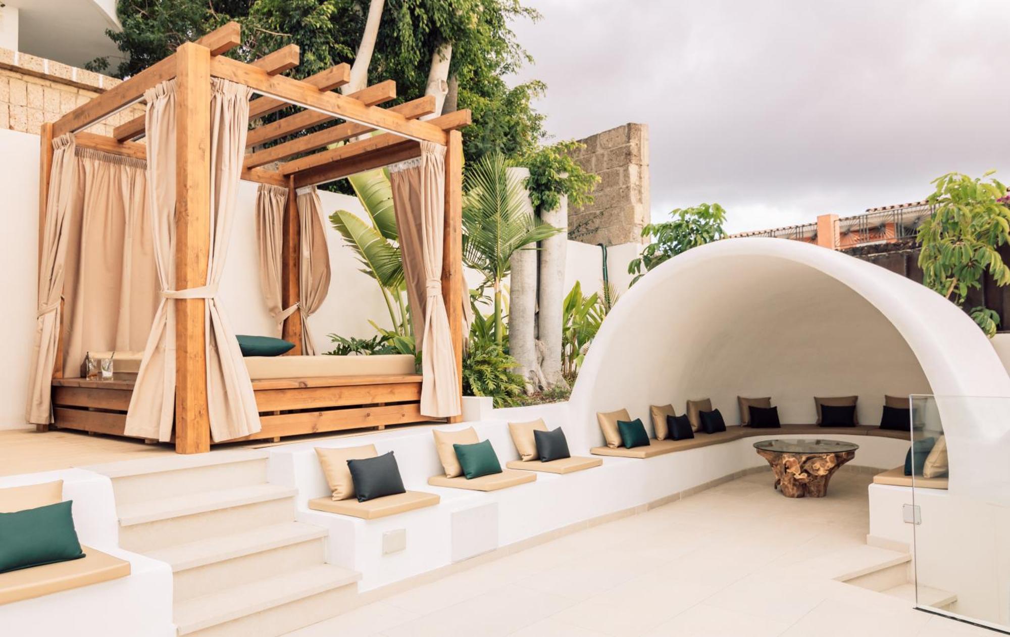 Hotel Estefania Boutique Suites Los Cristianos  Buitenkant foto