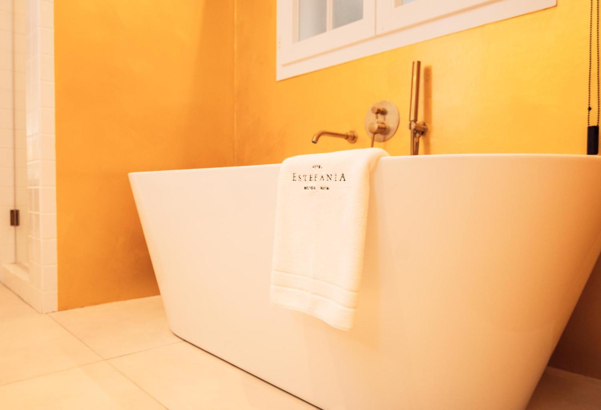 Hotel Estefania Boutique Suites Los Cristianos  Buitenkant foto