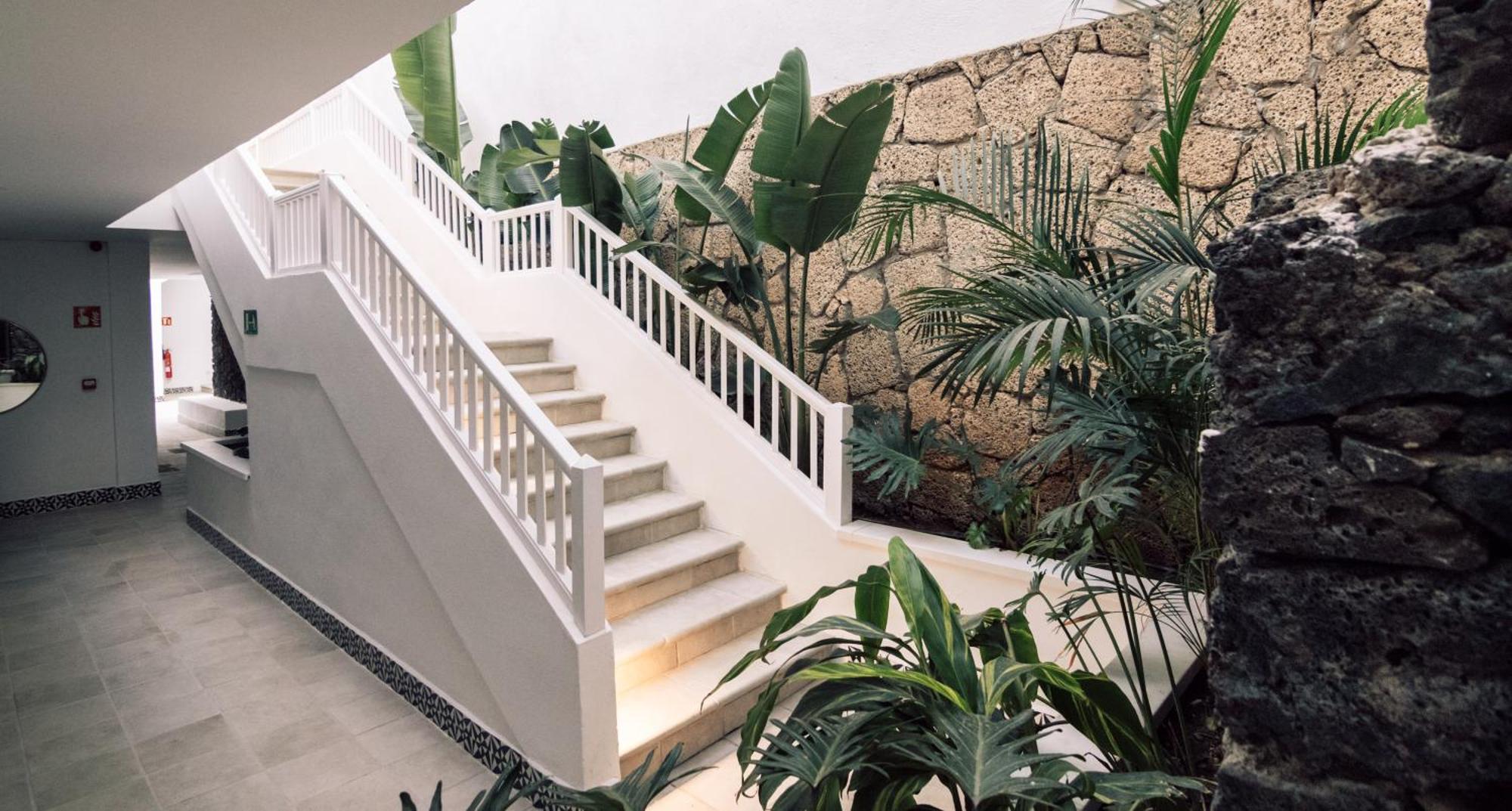 Hotel Estefania Boutique Suites Los Cristianos  Buitenkant foto